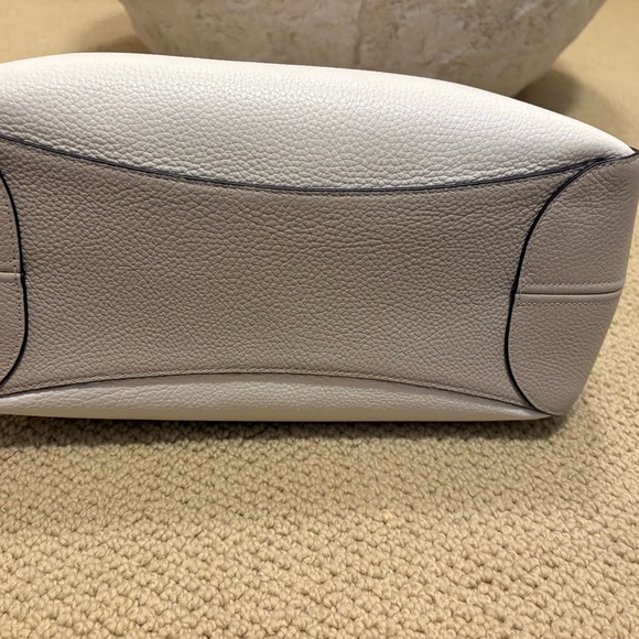 Kate Spade purse - Picture 3 of 5